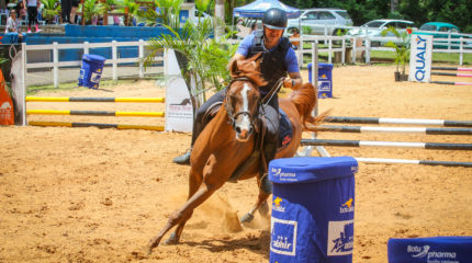 Hipismo Rural – cavaleiros de Araras estreiam bem na temporada 2022